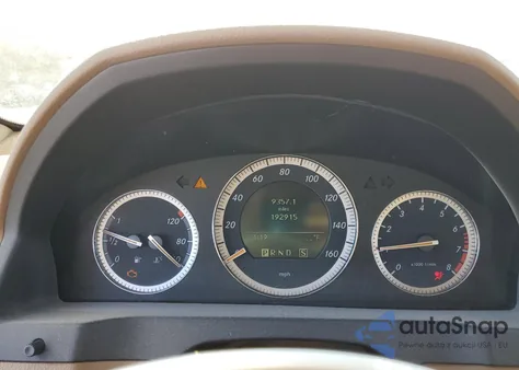 2008 Mercedes-Benz C 300 из США, поврежденный, VIN WDDGF54X28R020085